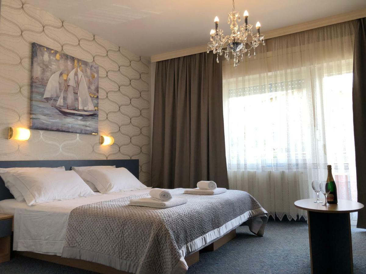 Rooms Ana สโตเบรช ภายนอก รูปภาพ