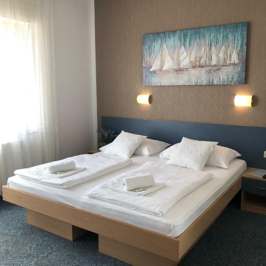 Rooms Ana สโตเบรช ภายนอก รูปภาพ